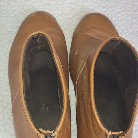 Tom's Women's Size 8.5 Carpe Diem Ankle Boots Booties Back Zipper Tassel Caramel - Picture 7 of 14